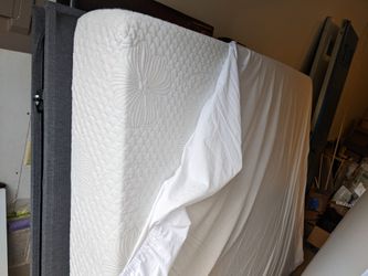 Queen mattress free for pickup