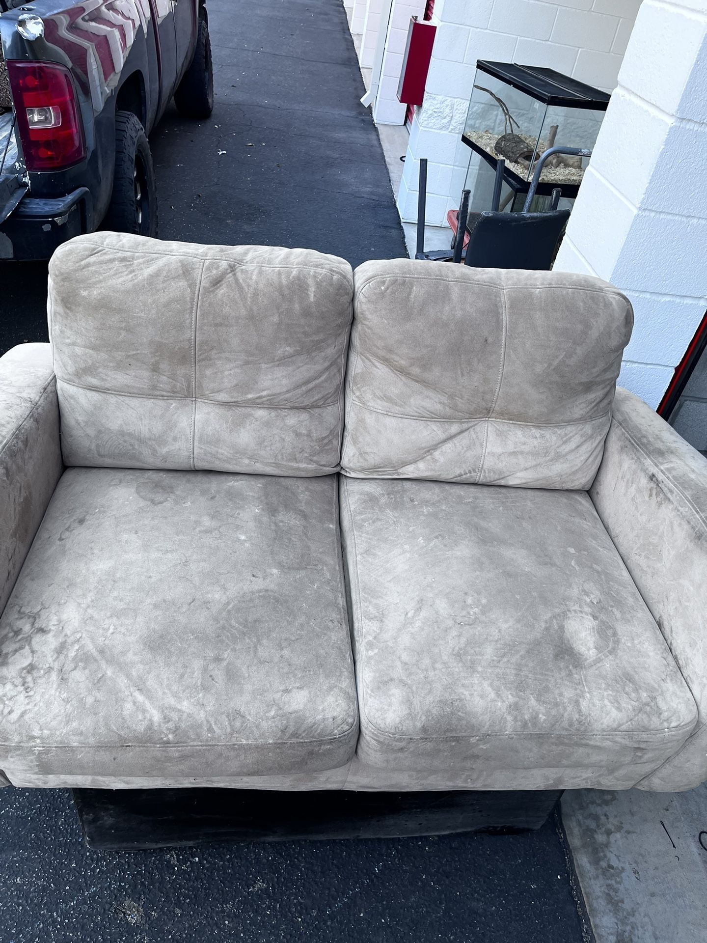Love Seat 