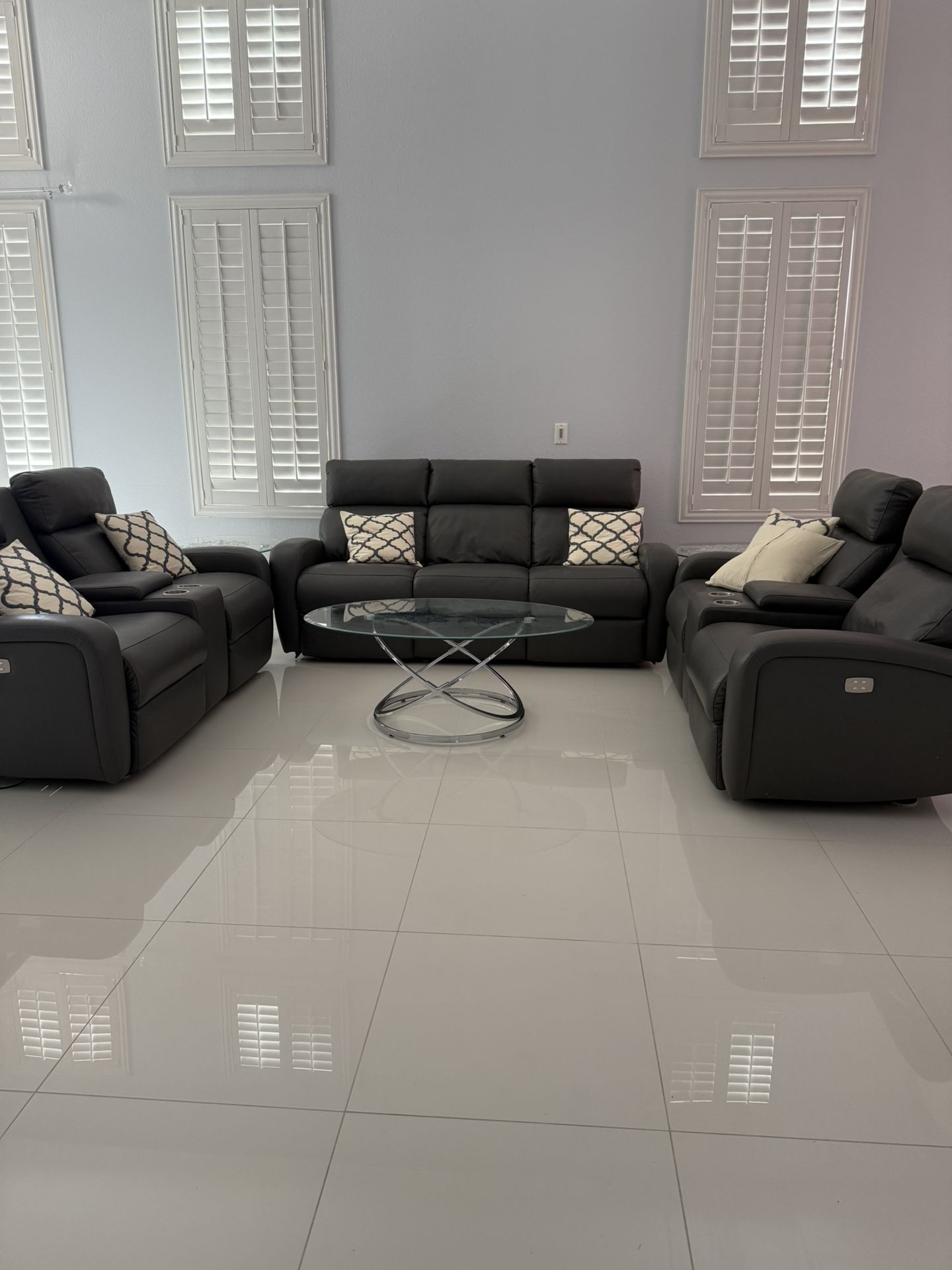Living Spaces, Leather Reclining Sofa Set