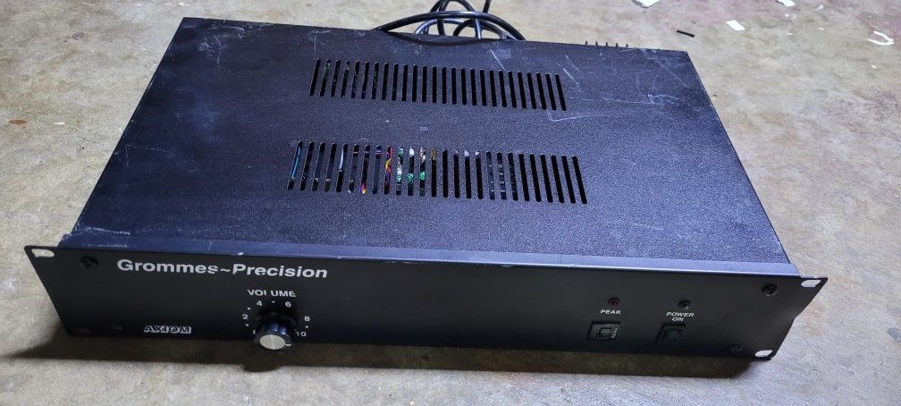 Grommes~Precision Axiom Series-AX125G 1.5 Input Channel Mixer Amplifier