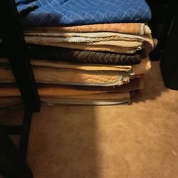 Moving Blankets 13 Of Them Will Give U A Good Price If U Get All St Louis MO Or Surrounding Area