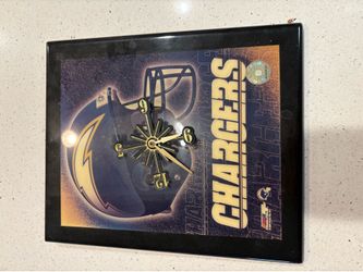 Vintage 2000 San Diego Chargers Wood Plaque Wall Clock NFL Licensed