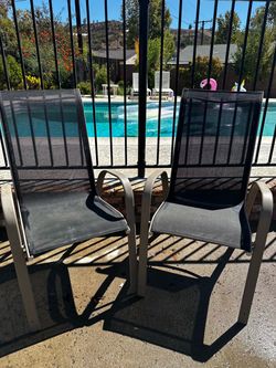 Outdoor patio chairs