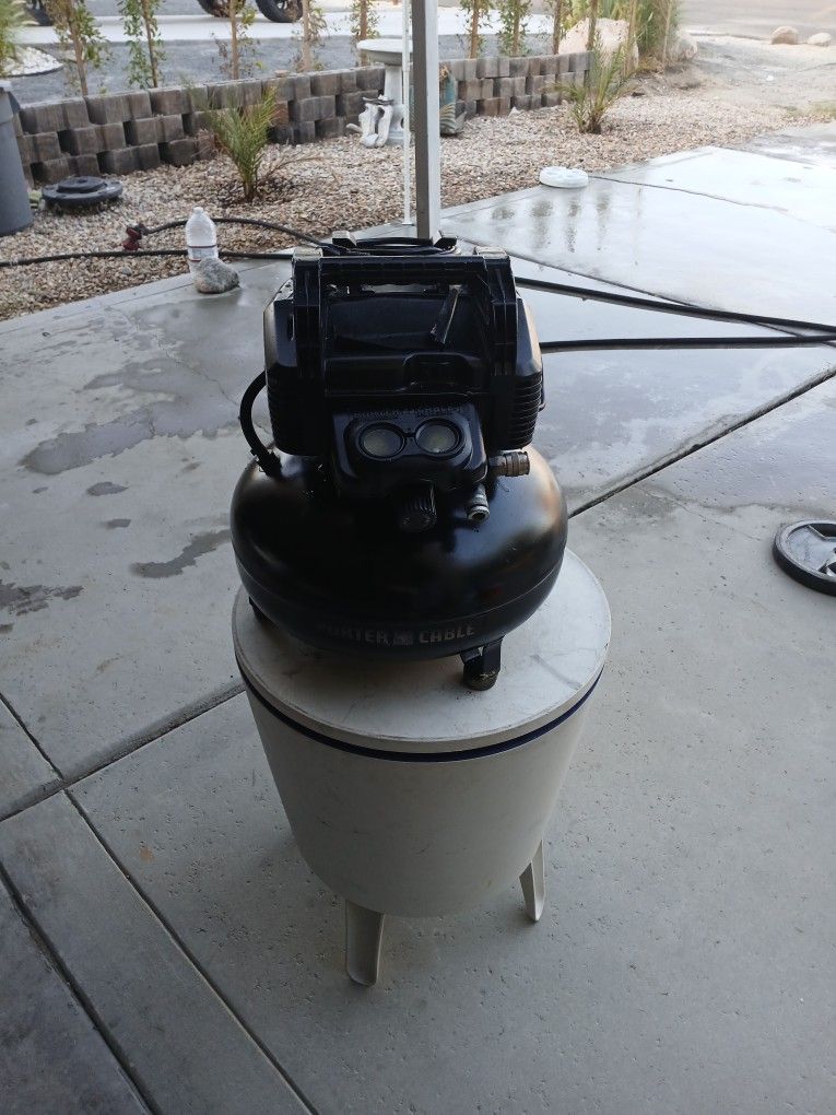 Porter Cable 6 Gallon Air Compressor