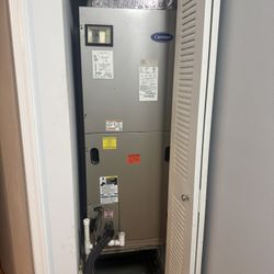 Carrier 2014 HVAC unit