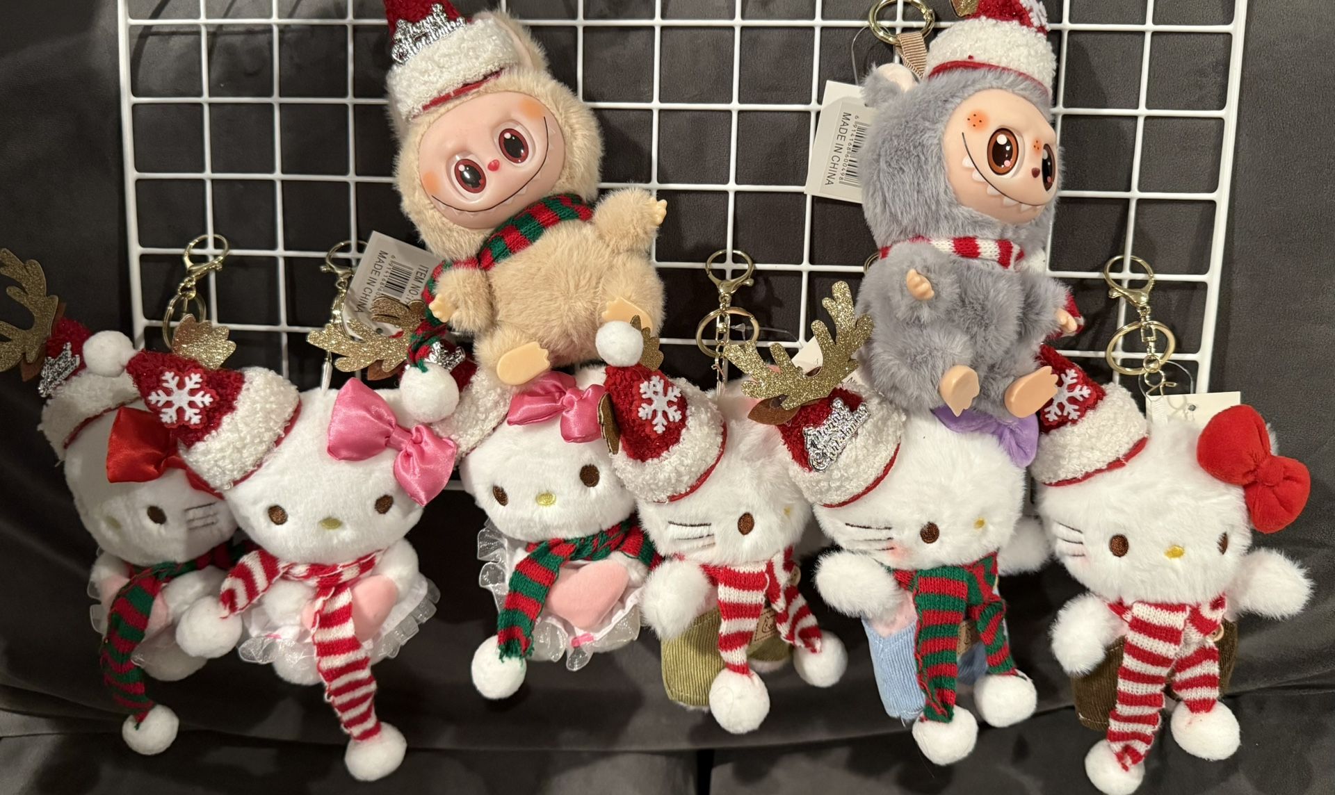 Hello kitty And Labubu plush Keychains Lafufu
