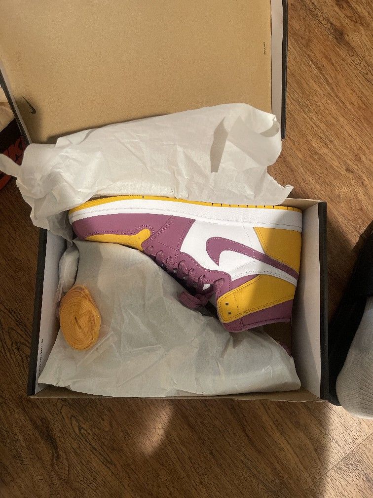 Jordan 1
