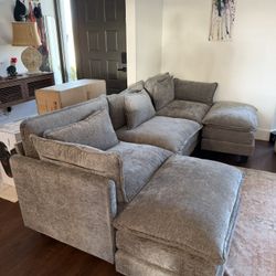 AMADA 111.5” U-Shaped Modular Chenille Sectional Sofa – Grey