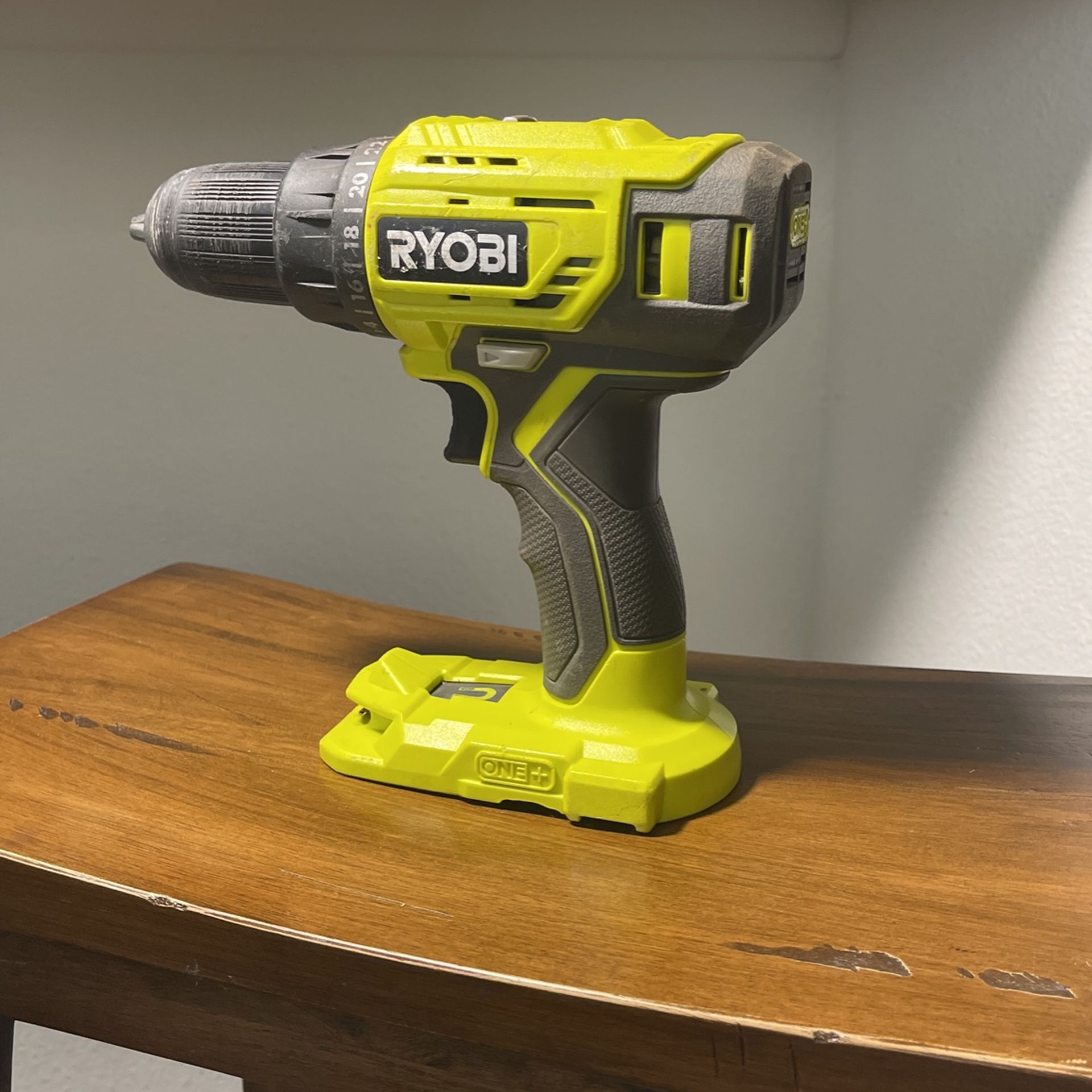 Ryobi Drill 18V New + 