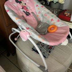 minnie mouse rocking chair