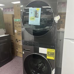 Gas Stackable Washer Dryer WashTower 27’ Black Stainless New