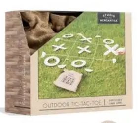 OVERSIZED  OUTDOOR  TIC-TAC-TOE
