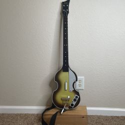 Xbox360 Rock Band Beatles Hofner Bass Wireless Controller Guitar XBGTS3 TESTED