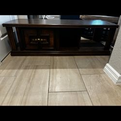 Vintage Wood Console Table – $25 FIRM – Must Go Today!