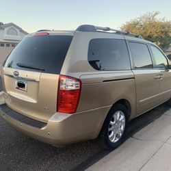 2006 KIA Sedona