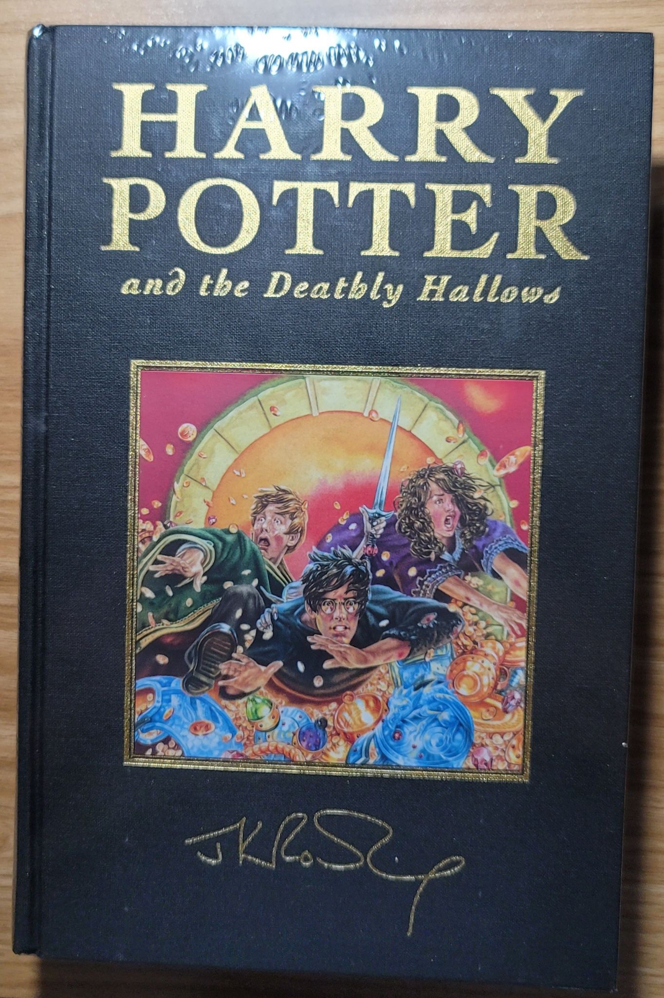 Sealed Harry Potter And The Deathly Hallows Deluxe UK First Edition