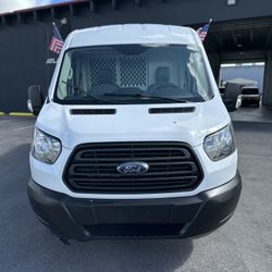 2019 Ford Transit-250