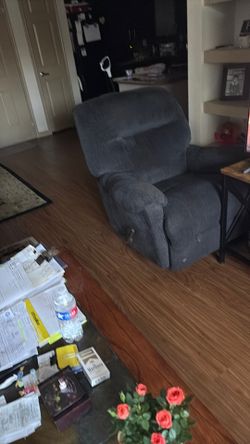 Free Recliner