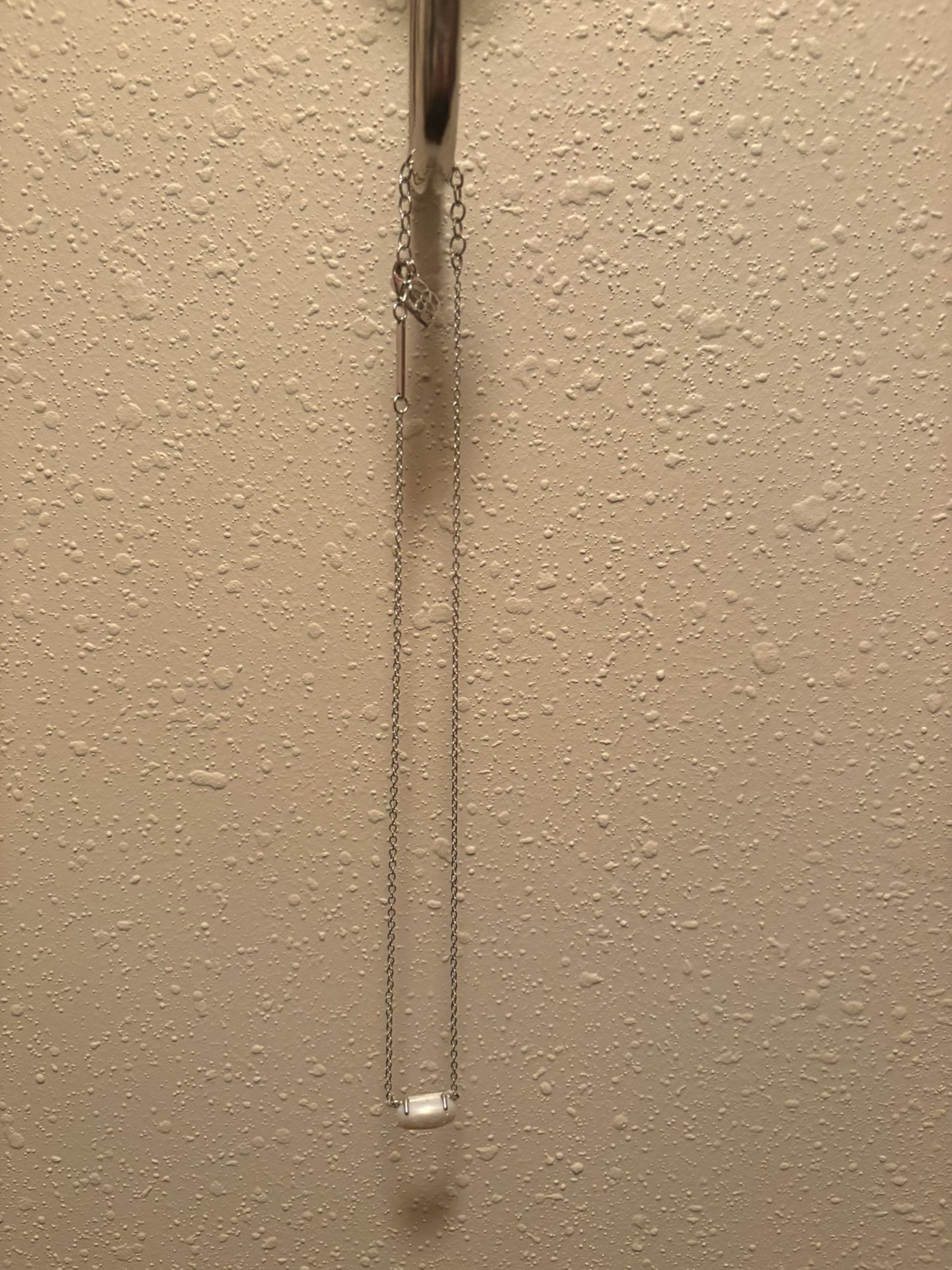 Kendra Scott Silver Necklace with White Stone