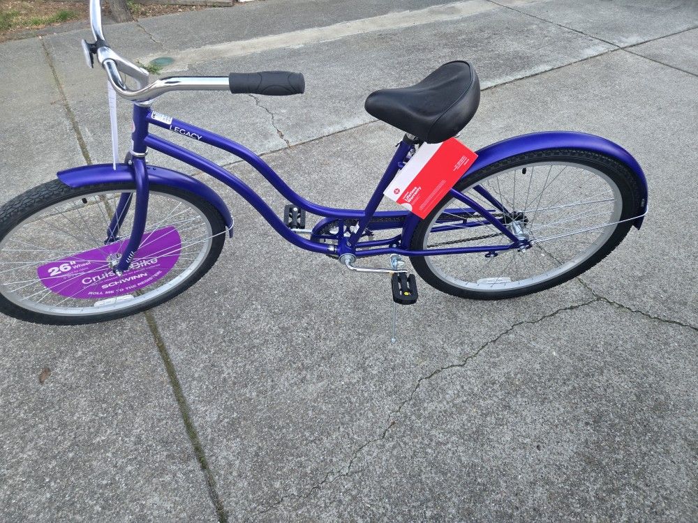 New Schwinn Women's 26" Cruiser Bike