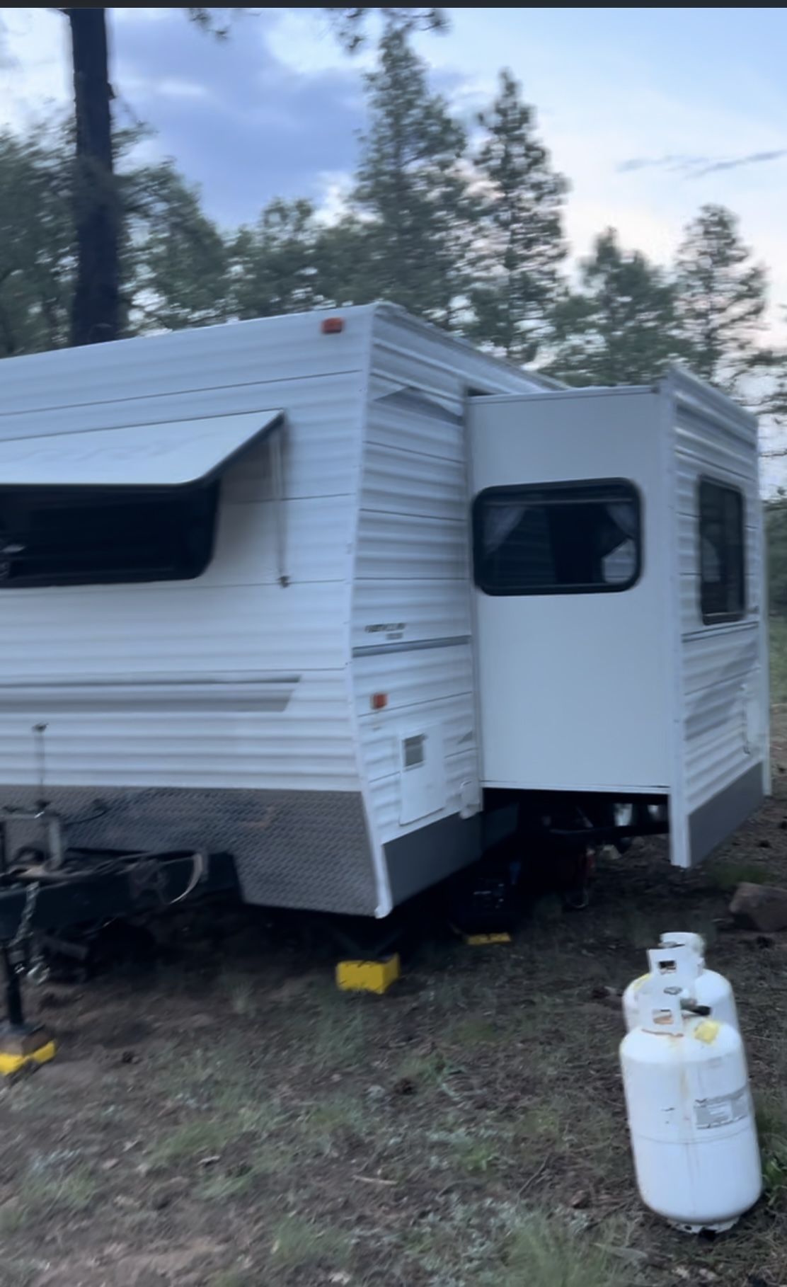 26ft 2004 Terry Travel Trailer