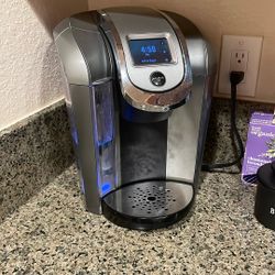 Keurig 2.0–13” Tall—Silver & Black