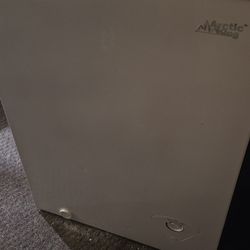 Deep Freezer - Works Great!