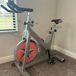 Sunny Indoor Cycling Bike – Excellent Condition