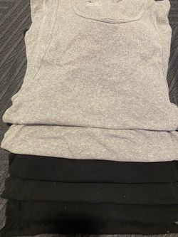Pack of tank tops