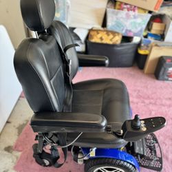 Jazzy Elite Hd  Power Wheelchair