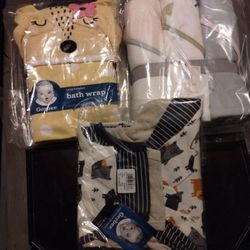 Infant Bath and Comfort Bundle 3 to 6 mos