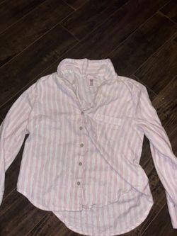 Victoria's Secret pink & white striped button up shirt in xs #victoriassecret #stripes