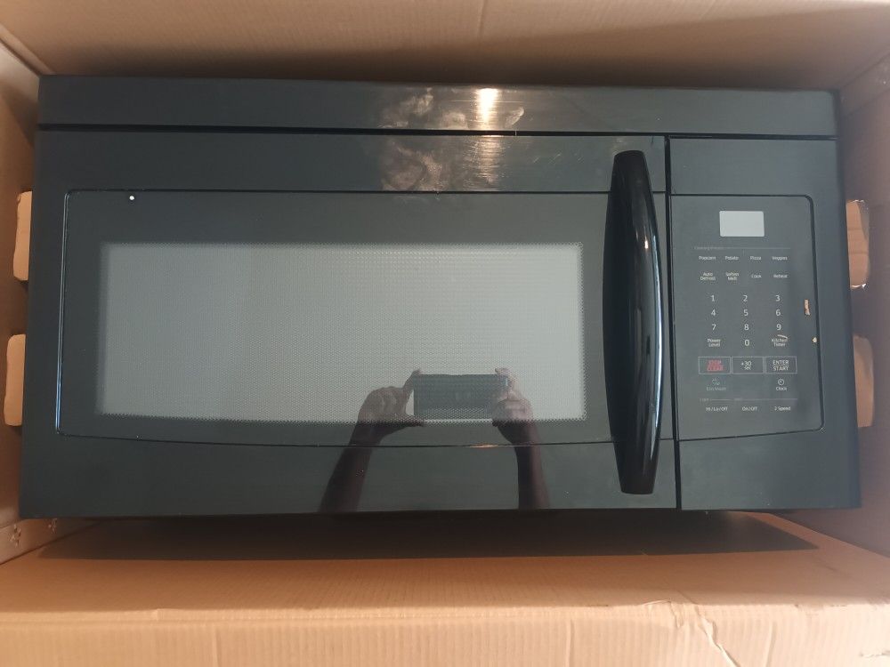 Used Samsung Over the Range Microwave