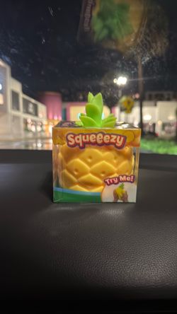 Squeeezy Pineapple