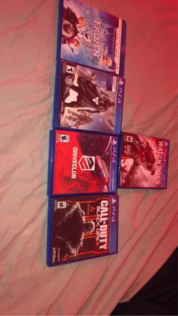 Random PS4 Games + Movies