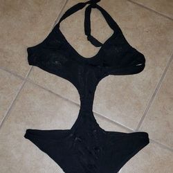 NEW WITHOUT TAGS BLACK FOLTER MONOKINI BIKINI BATHING SUIT BATHINGSUIT SWIMSUIT