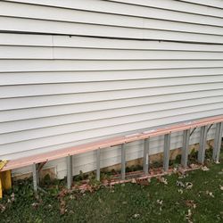 10ft Fiberglass Step Ladder