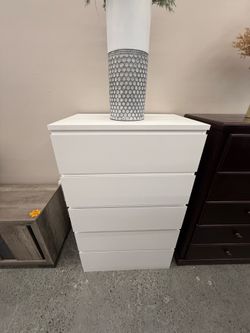 5 DRAWERS CHEST