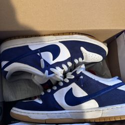 Nike SB Dunk Low Dodgers - Size 9.5M