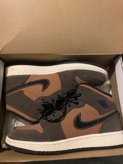 Jordan Mid 1 SE Brown 