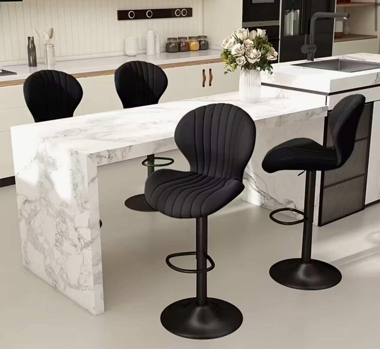 ❤️ Black Bar Stools! New In Box !