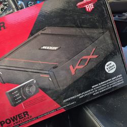 Kicker Amp