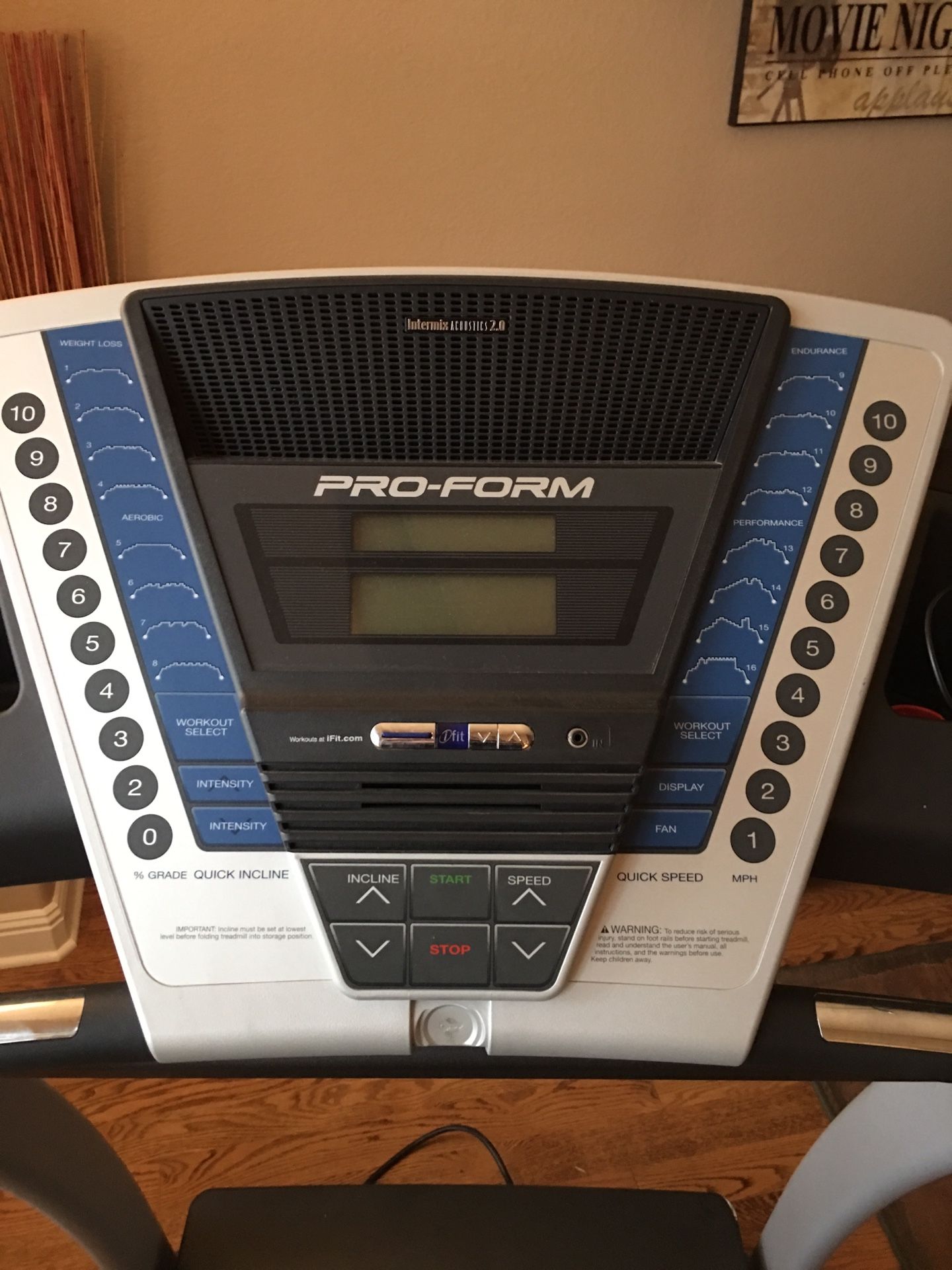 Treadmill Proform 680 LT for Sale in Peoria, AZ OfferUp