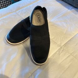 Cliffs By White Mountain