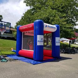 Inflatable football toss(game)