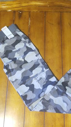 New boys size 10 Gymboree camouflage pants nwt