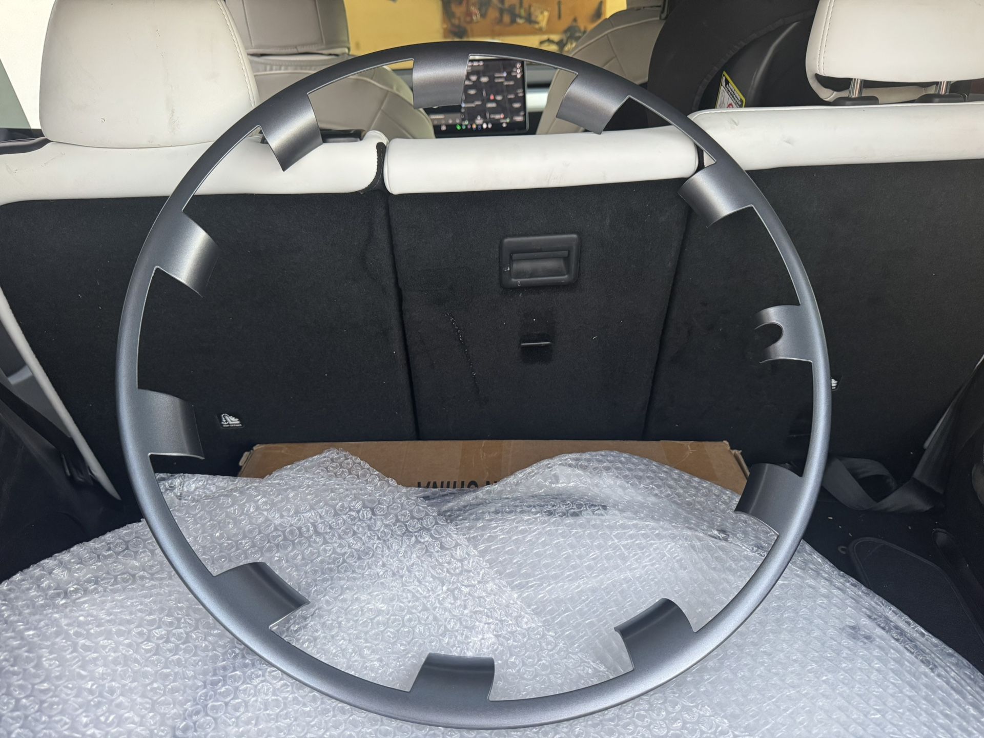 Tesla Model Y 20 Inch and also have 21 inch Wheel Rim Protector ( 4 PCS )