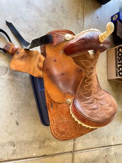 Tex-Tan Barrel Saddle 16” seat