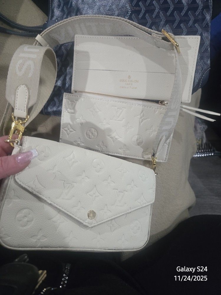 Louis Vuitton Crossbody Purse