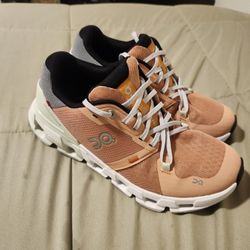 On Cloudflyed 4 Women's 